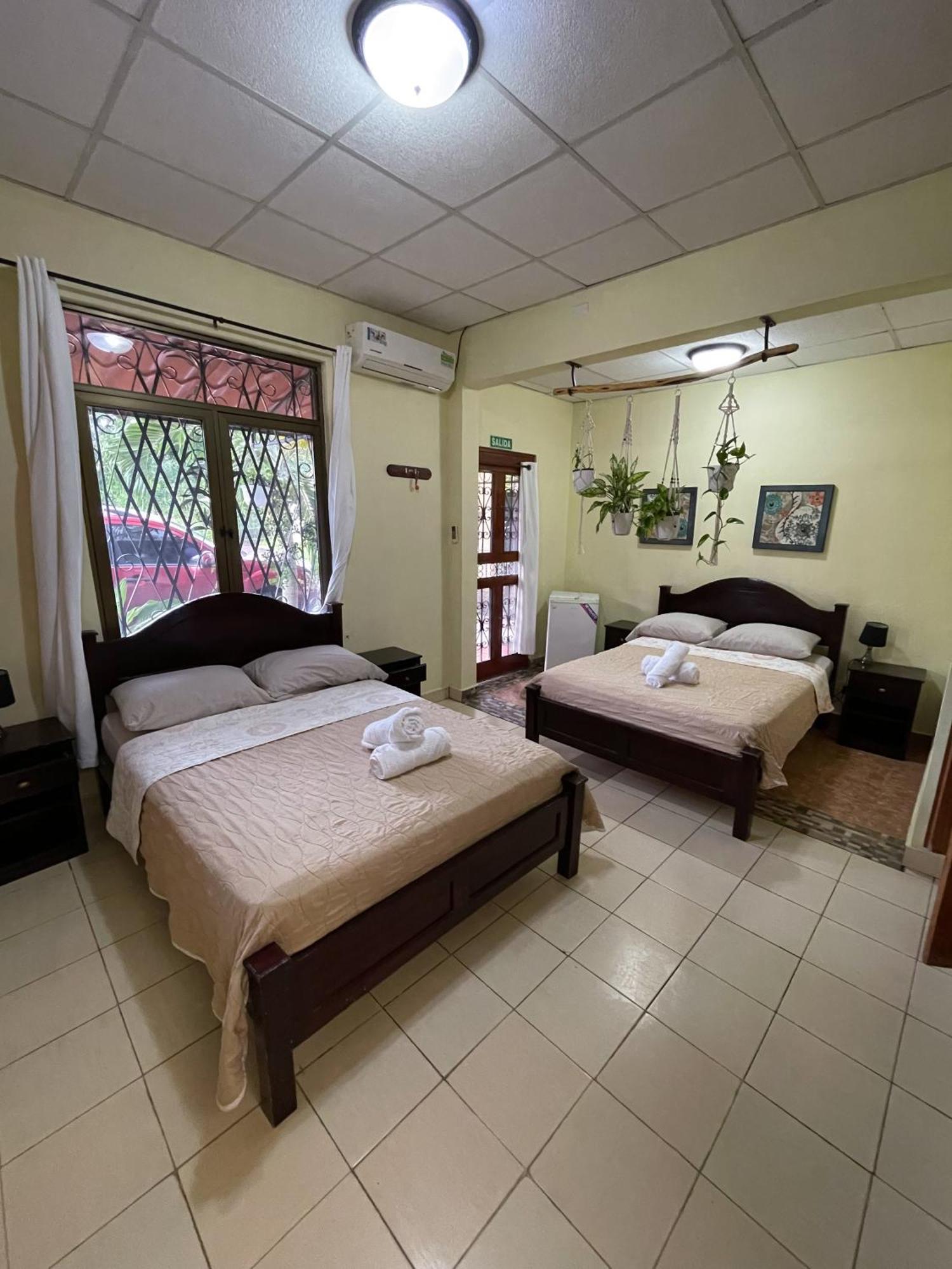 Hostel Kimmell / Hostal Familiar La Casita De Los Kimmell Las Tablas Buitenkant foto